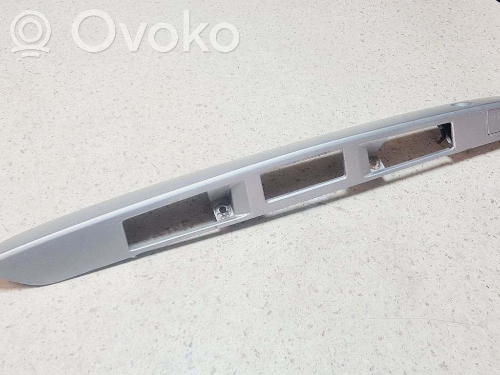 Mazda Premacy Éclairage de plaque d'immatriculation 