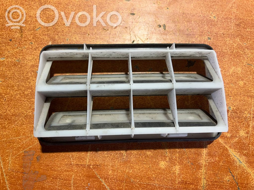Opel Zafira B Ventilācijas režģis 