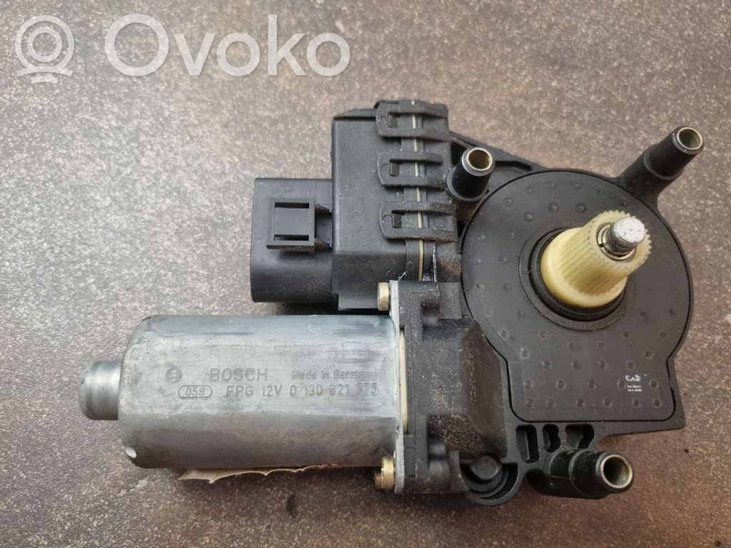 Audi A6 S6 C5 4B Silnik regulatora szyby drzwi przednich 