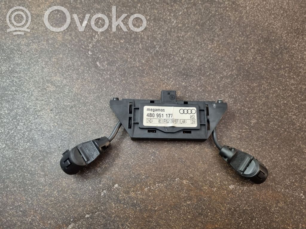 Alarm control unit/module   4B0951177