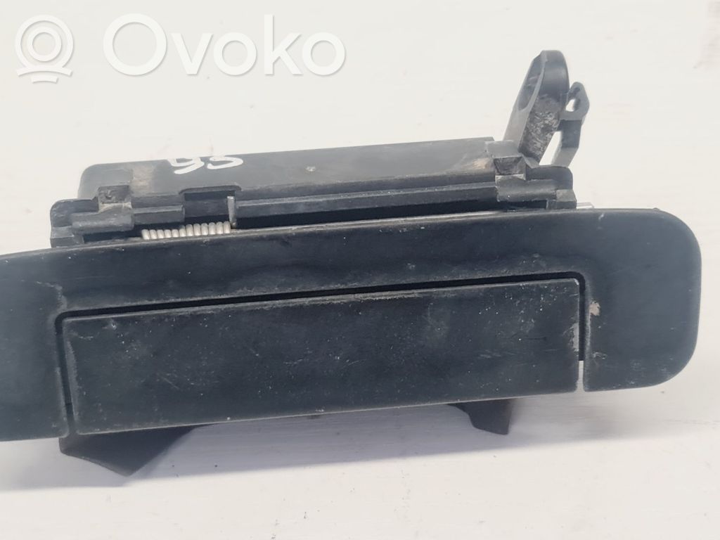 Manecilla externa puerta trasera   4A0839205D