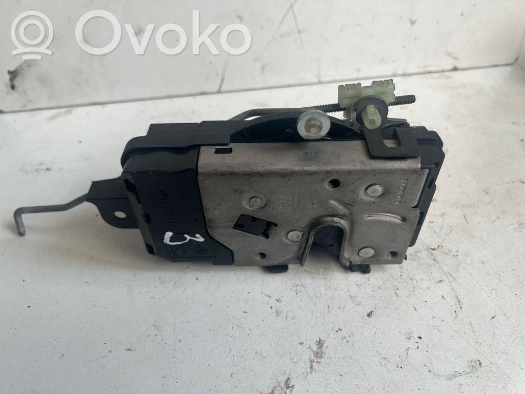 Opel Astra H Etuoven lukko 