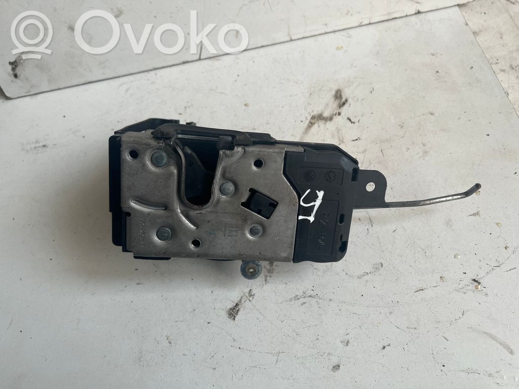 Opel Astra H Etuoven lukko 