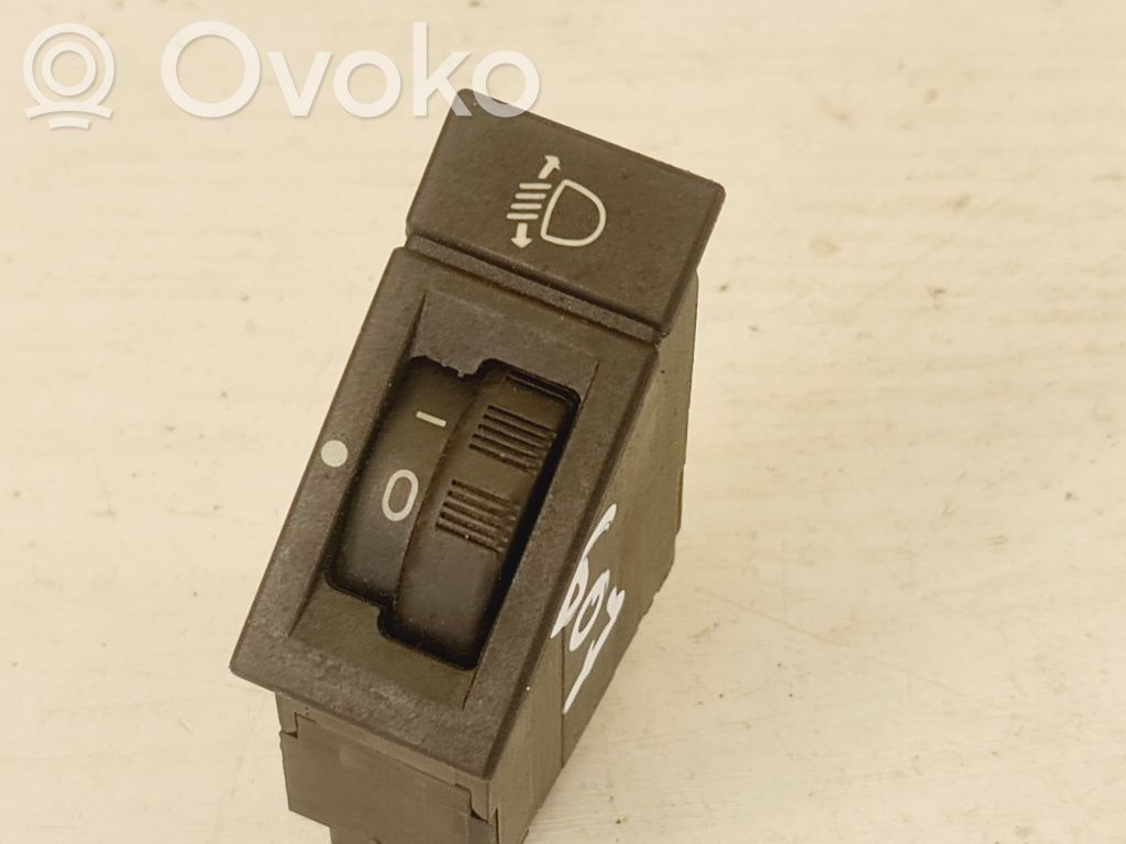 Peugeot 607 Headlight level height control switch 