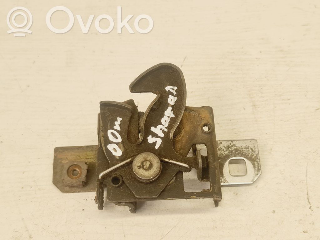 Volkswagen Sharan Замок капота двигателя 
