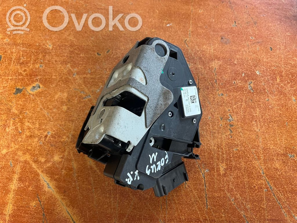 Ford Focus Priekšpusē slēdzene 