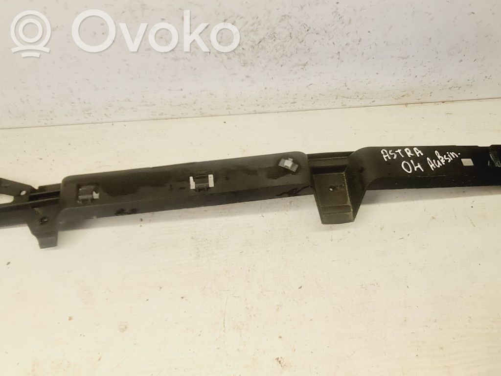 Opel Astra H Rear bumper mounting bracket 