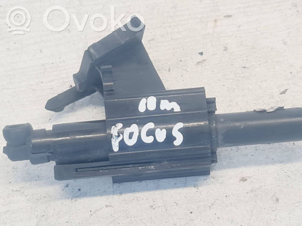 Ford Focus Buse de lave-phares 
