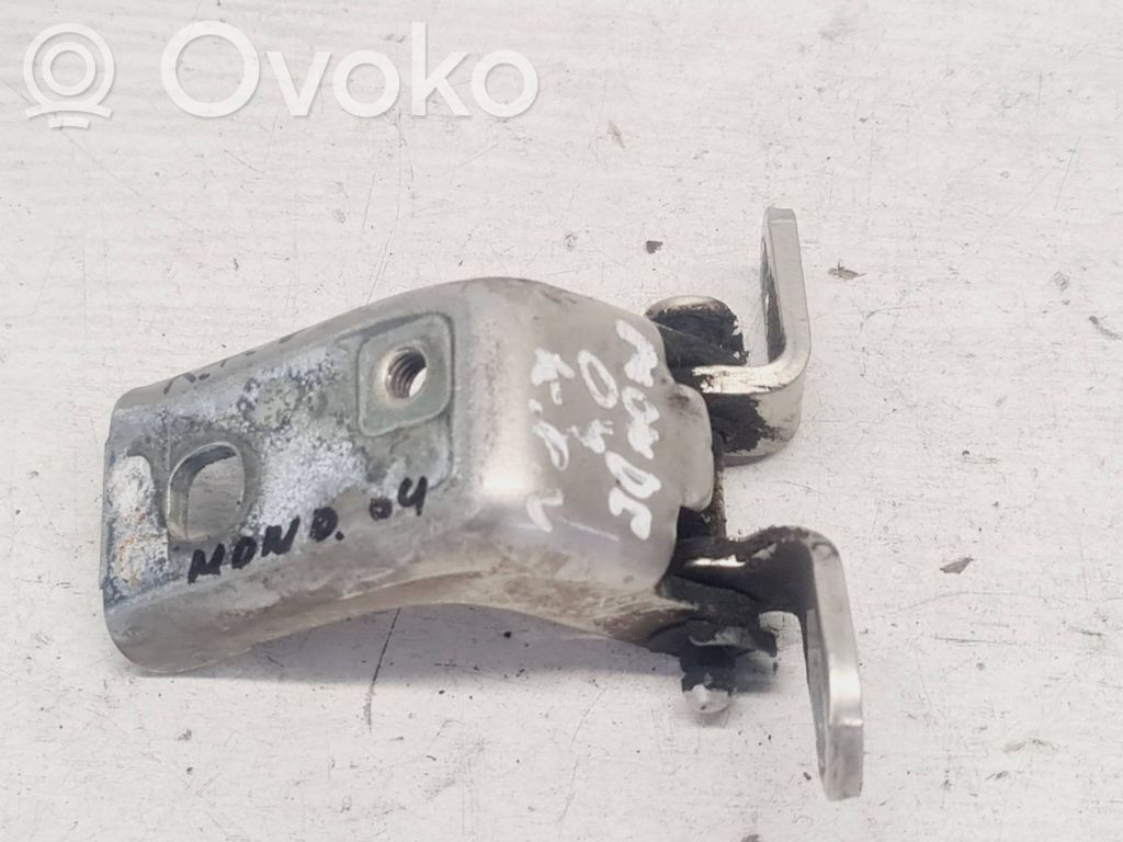 Ford Mondeo Mk III Front door upper hinge 