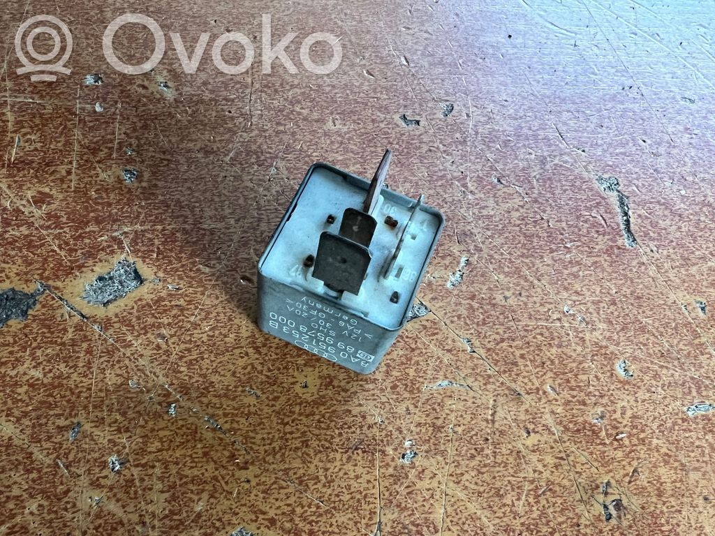 Audi A4 S4 B5 8D Other relay 