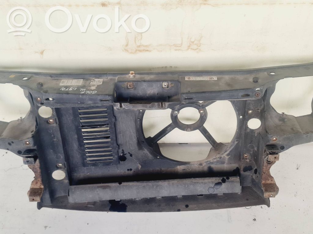 Volkswagen Golf III Radiatorių panelė 