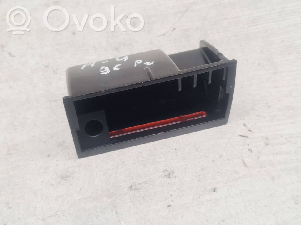 Audi A4 S4 B5 8D Aschenbecher vorne 