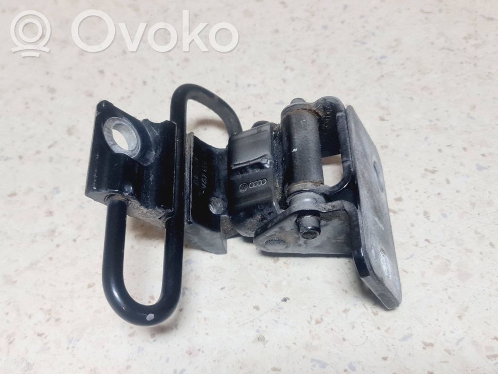 Audi A3 S3 A3 Sportback 8P Rear door lower hinge 