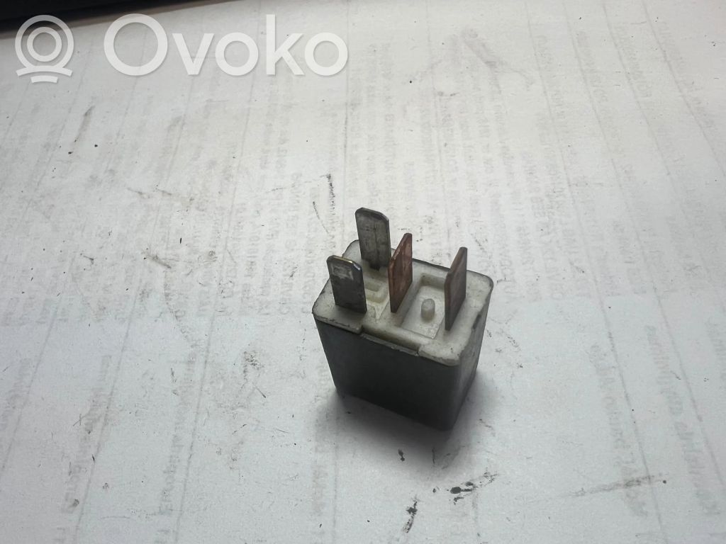 Other relay   DC12V,2K25,B115