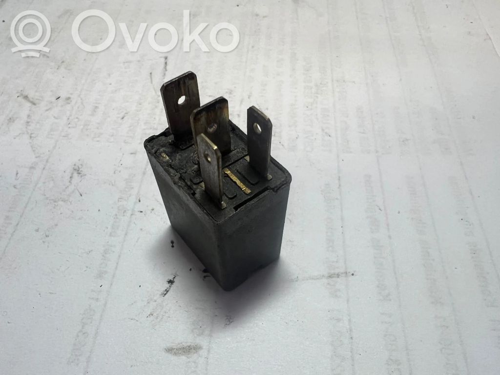 Fiat Punto (188) Inne przekaźniki 