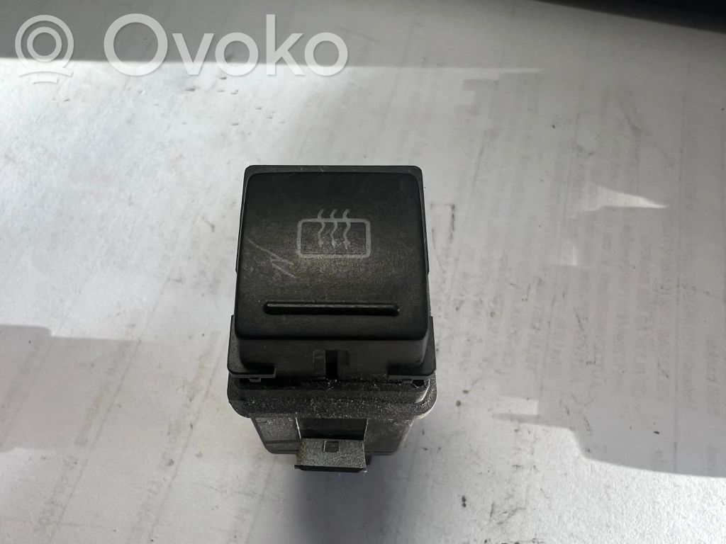 Przycisk / Przełącznik ogrzewania szyby przedniej / czołowej   3U0959621A,26704