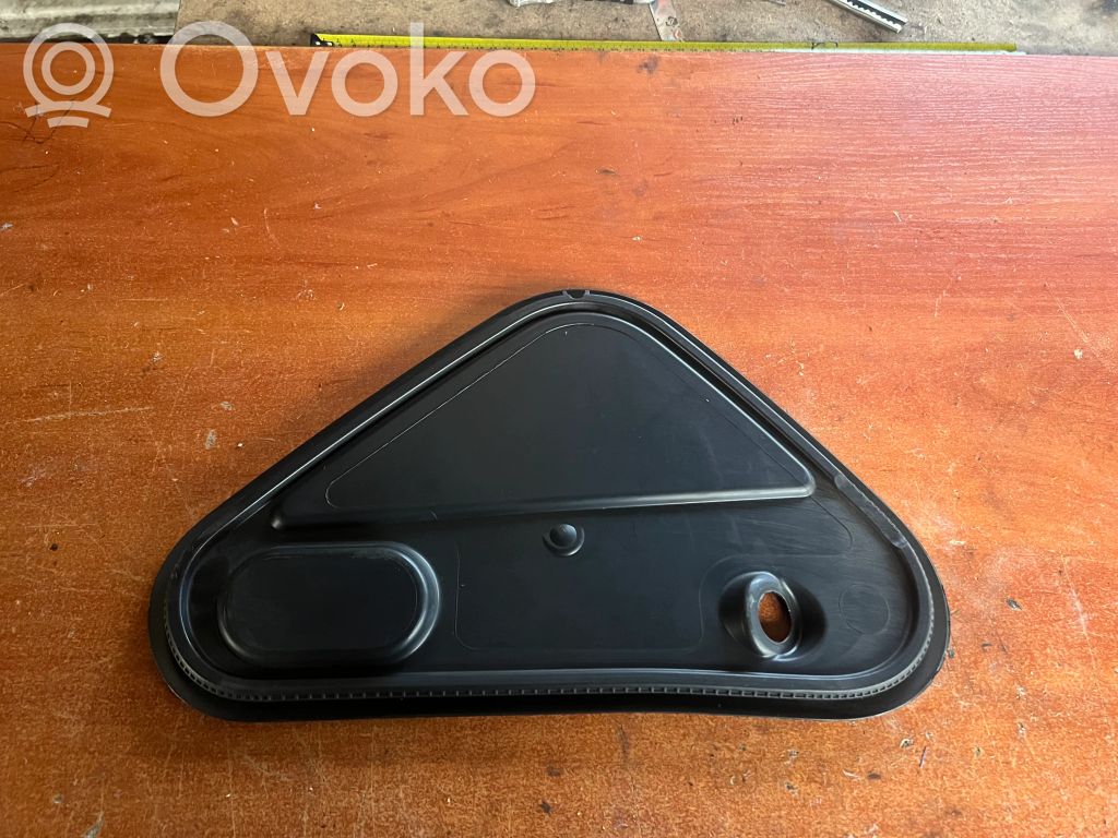 Volkswagen Golf VII Muu takaoven verhoiluelementti 