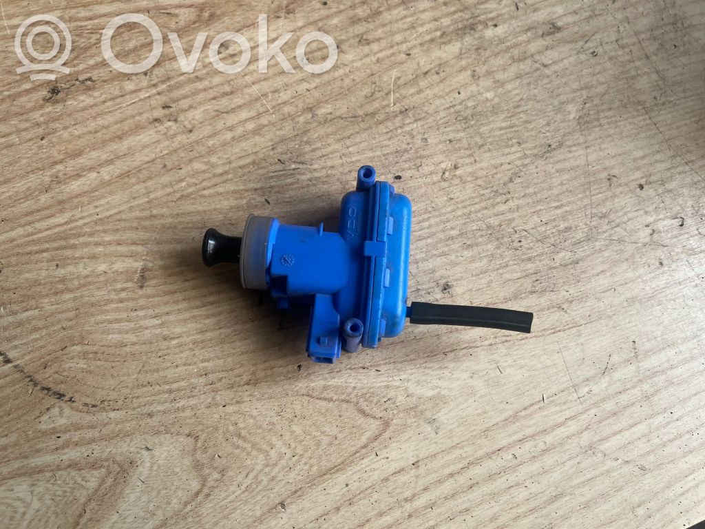 Audi 80 90 B3 Pompka centralnego zamka 