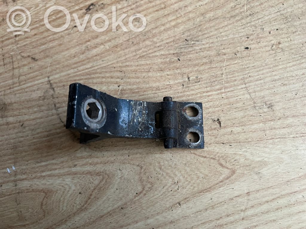Front door upper hinge   893831401