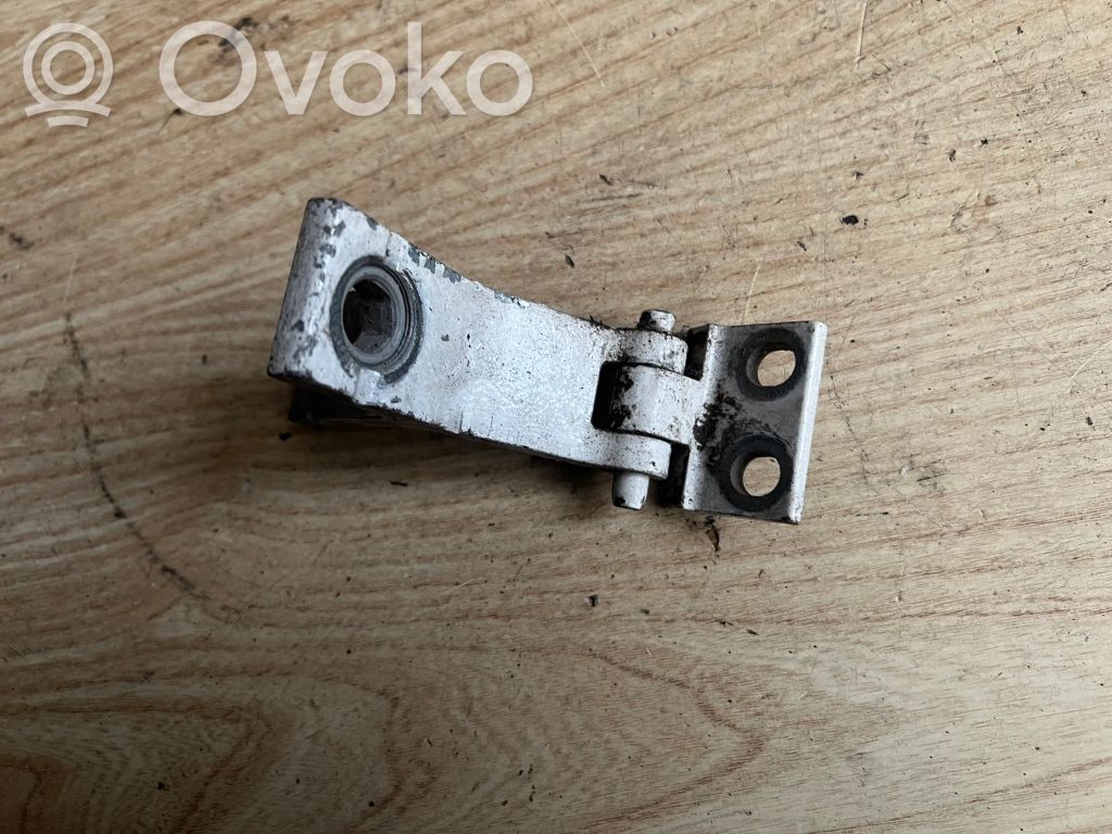 Audi 80 90 B3 Front door upper hinge 