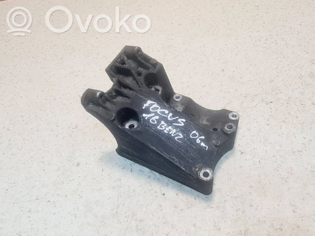 Ford Focus A/C compressor mount bracket 
