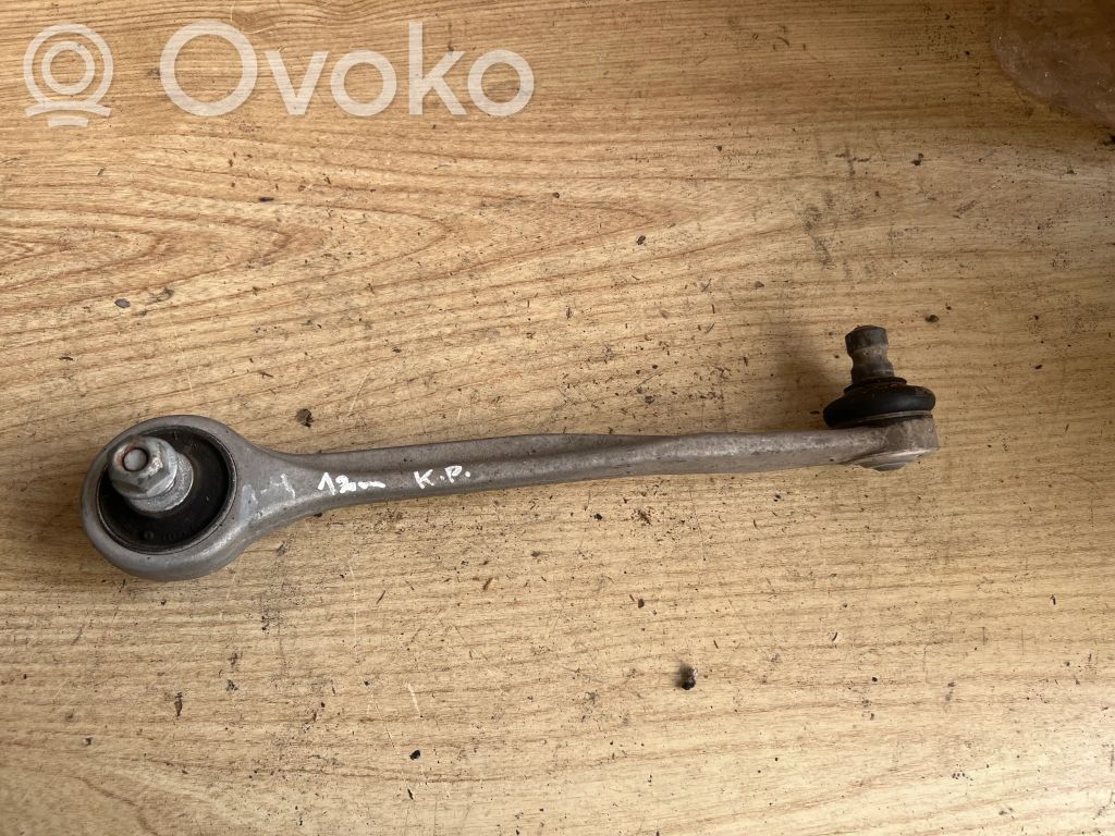 Audi A4 S4 B8 8K Svira 