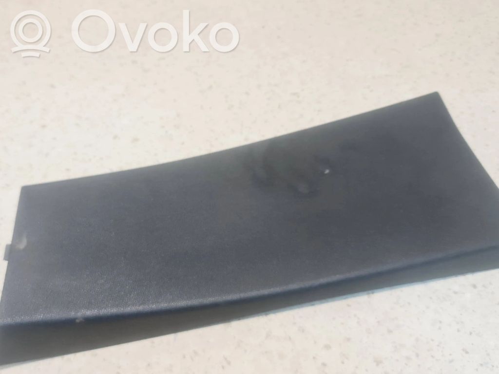 Opel Corsa D B-pilarin verhoilu (alaosa) 