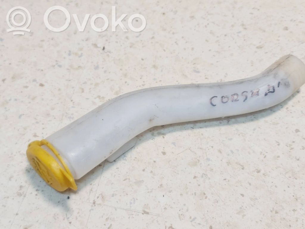 Opel Corsa D Rurka wlewu płynu do spryskiwaczy szyb 