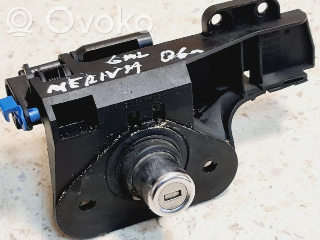 Opel Meriva A Takaluukun ulkopuolinen lukko 