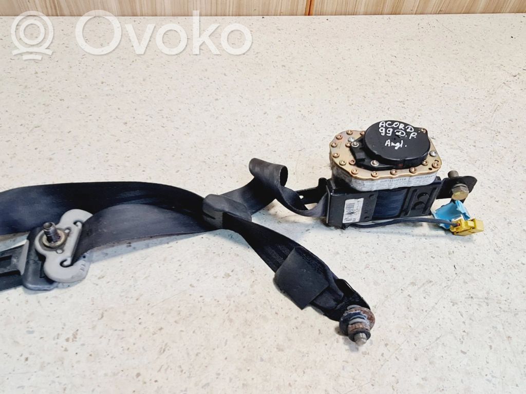 Honda Accord Front seatbelt 