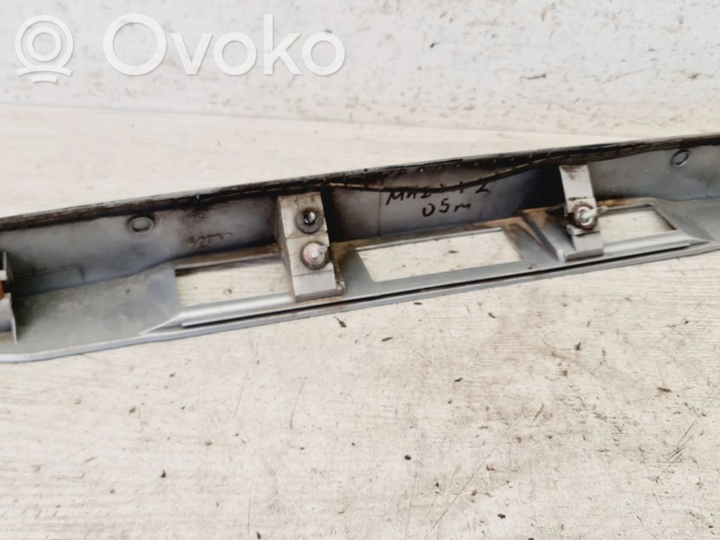 Éclairage de plaque d'immatriculation   3M71A43404BE