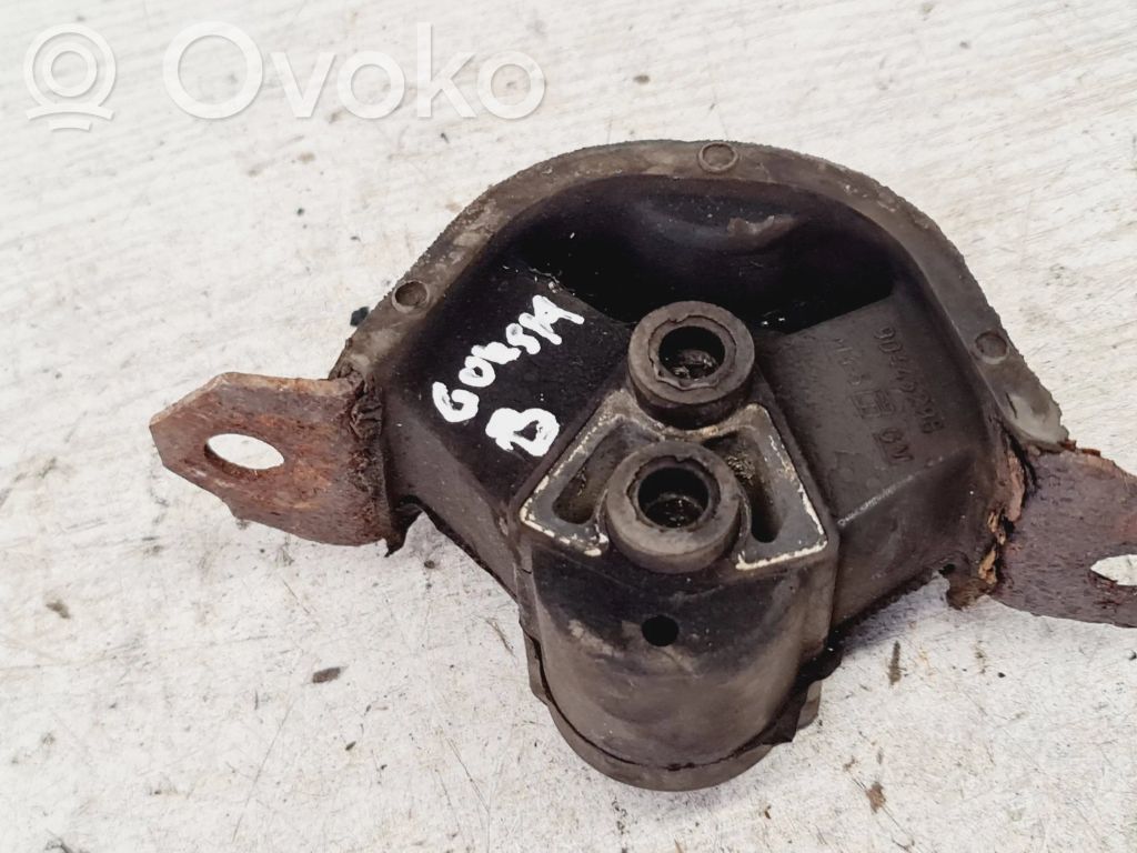 Opel Corsa B Engine mount bracket 