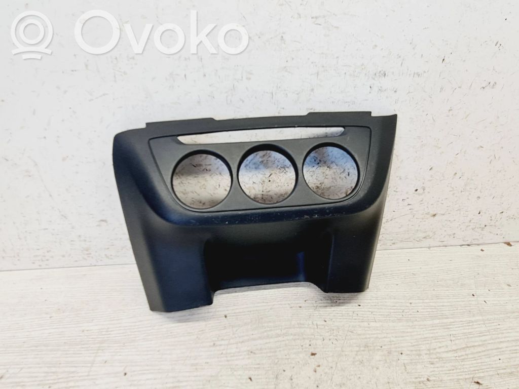 Peugeot 301 Climate control/heater control trim 