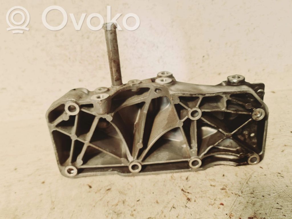 Mocowanie alternatora   7619250,1116,18095810
