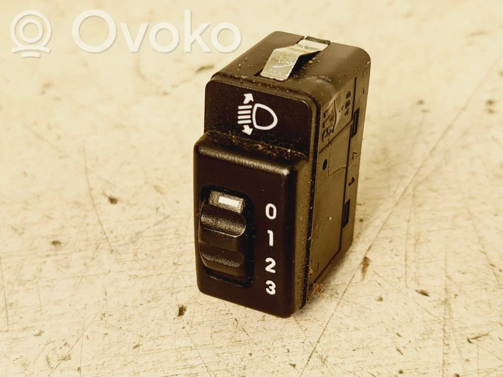Opel Agila A Headlight level height control switch 
