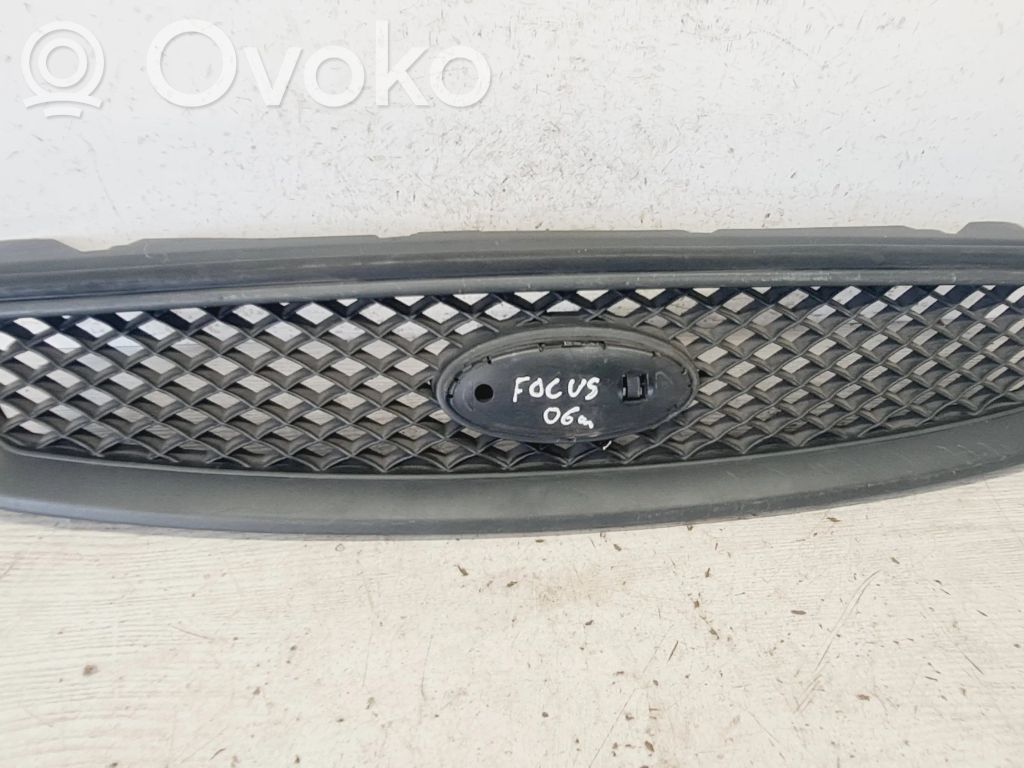 Ford Focus Priekšējais režģis 
