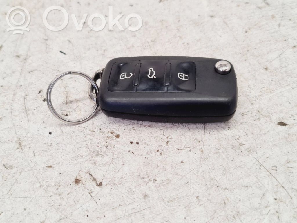 Seat Leon (1P) Tarjeta/llave de arranque 