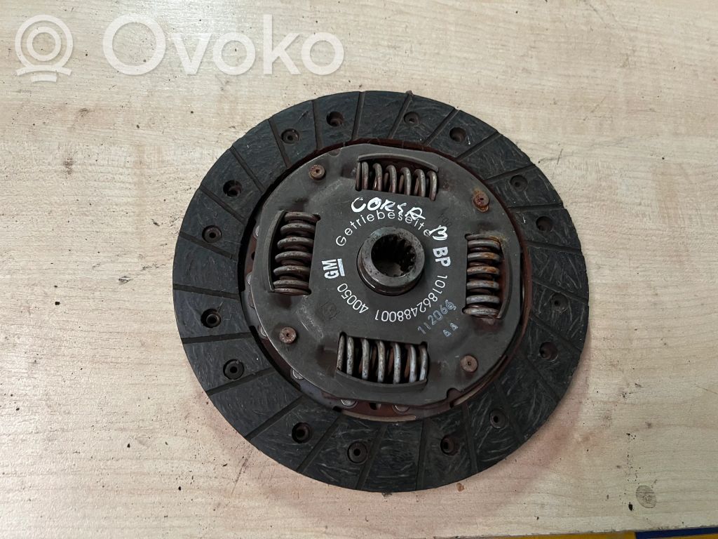 Opel Corsa B Sankabos diskas 