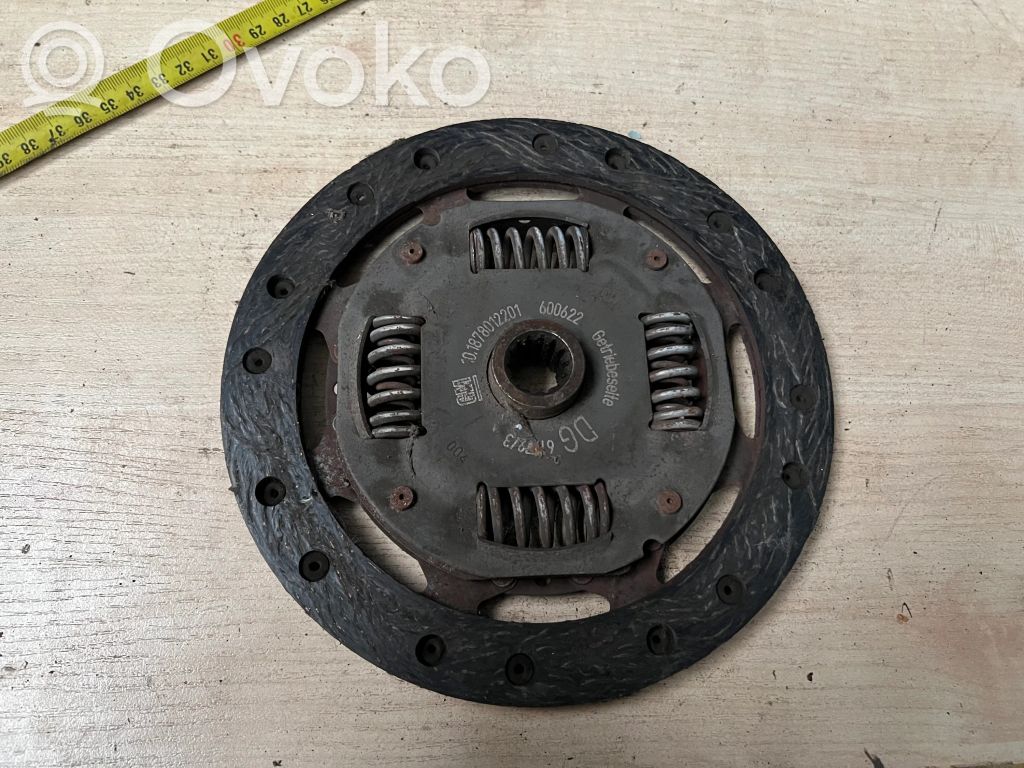 Opel Corsa C Sankabos diskas 