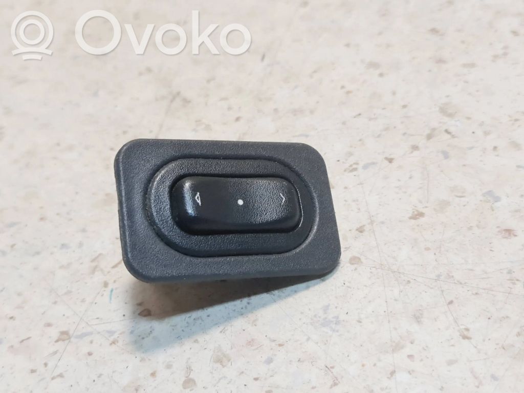 Opel Meriva A Elektrisko logu slēdzis 