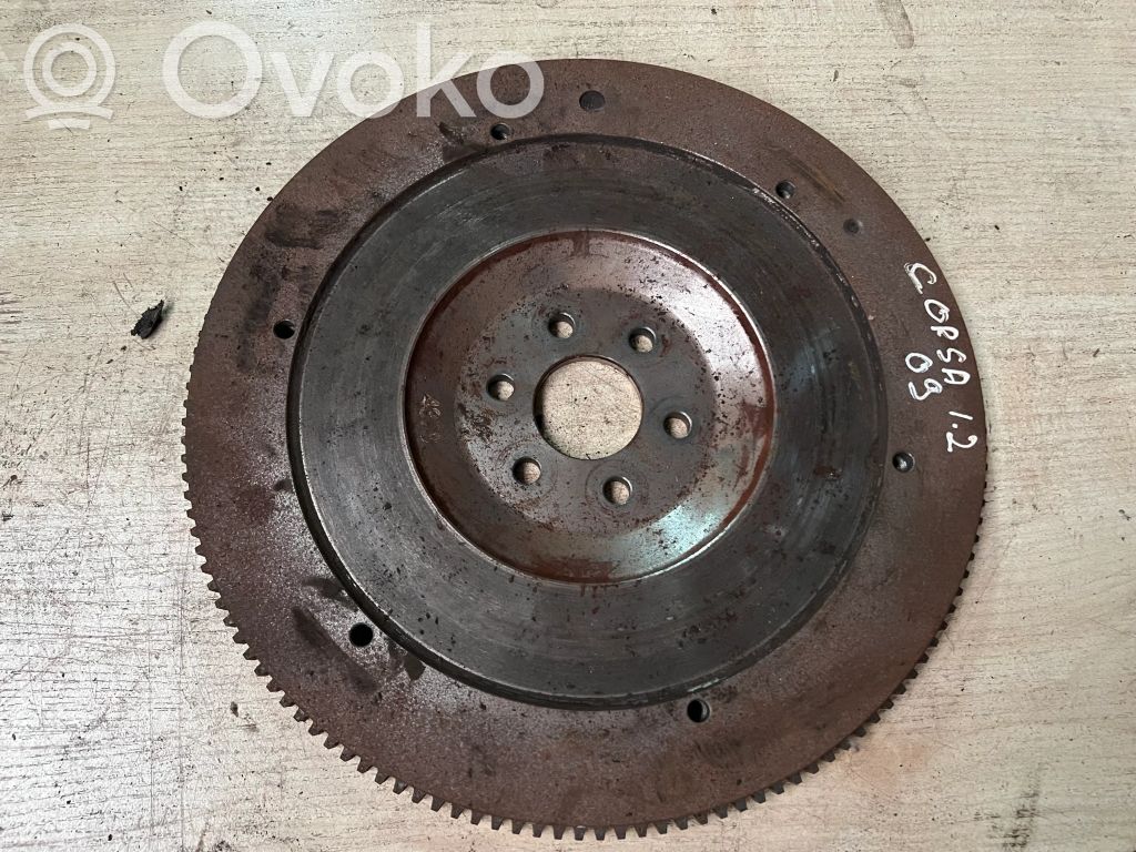 Opel Corsa D Volanta ambreiaj 