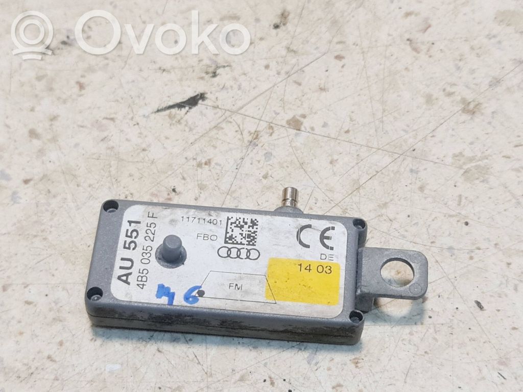 Audi A6 S6 C5 4B Antenos stiprintuvas 