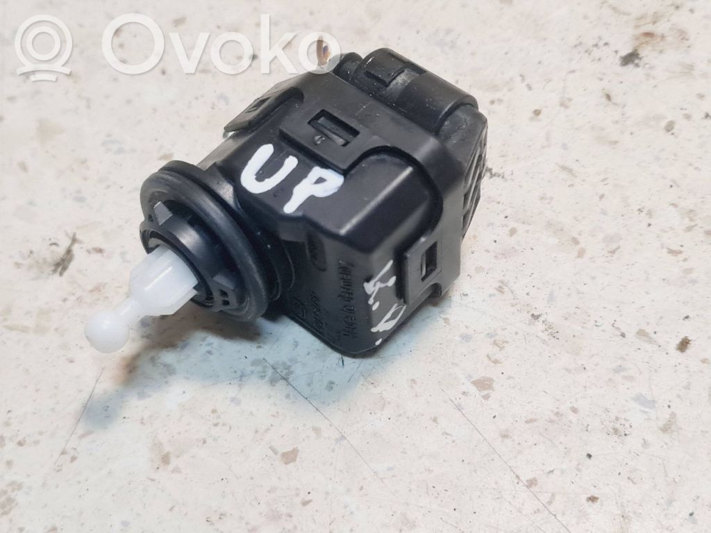 Headlight level adjustment motor   8L0941295B,007878
