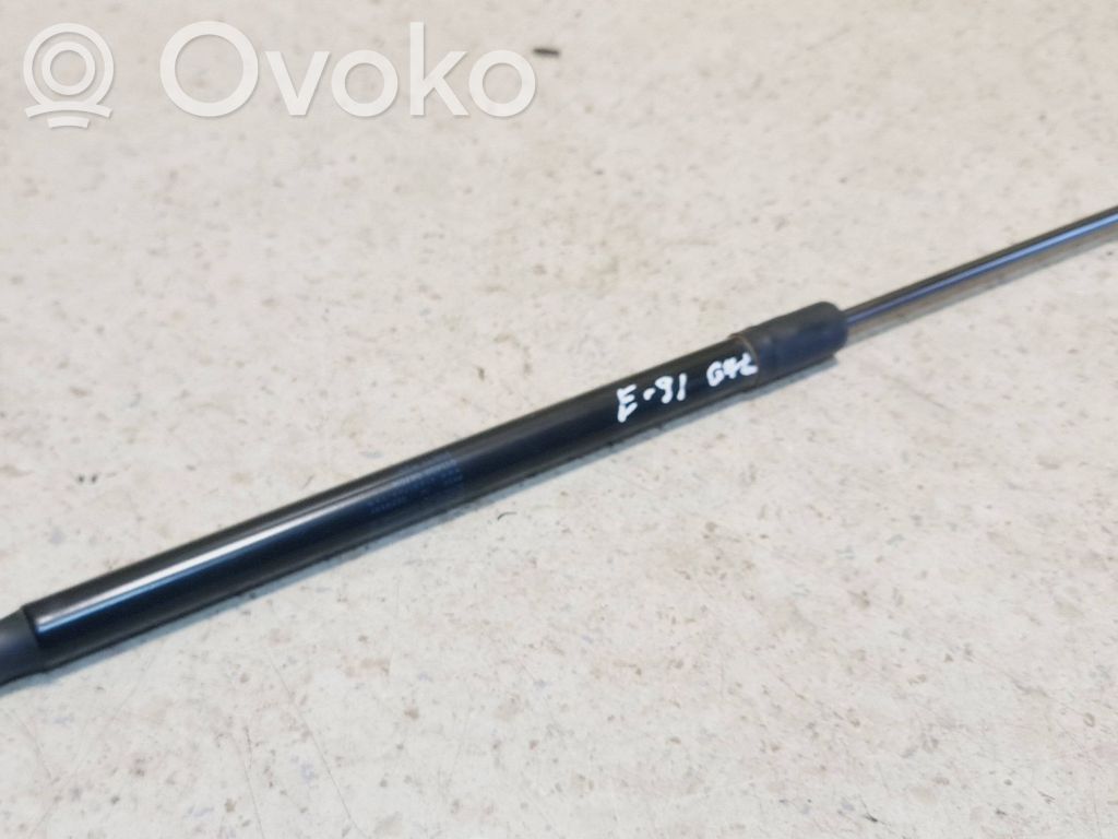 BMW 3 E90 E91 Tailgate/trunk strut/damper 