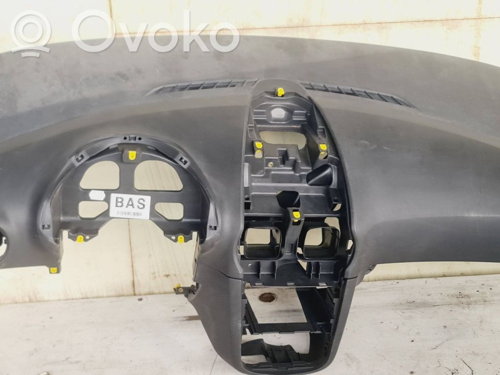 Opel Corsa D Dashboard 