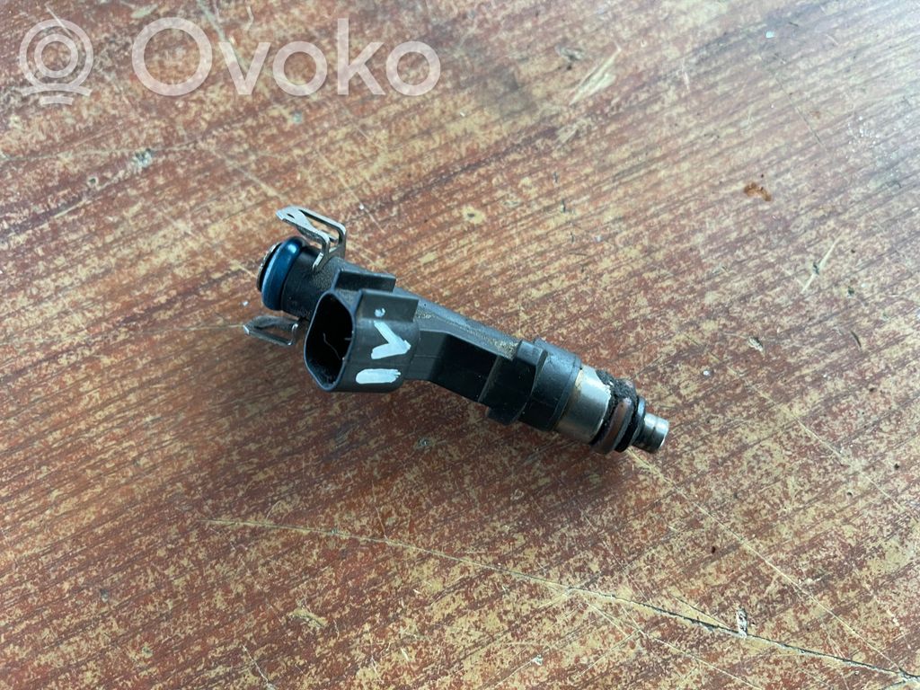 Mazda 6 Fuel injector 