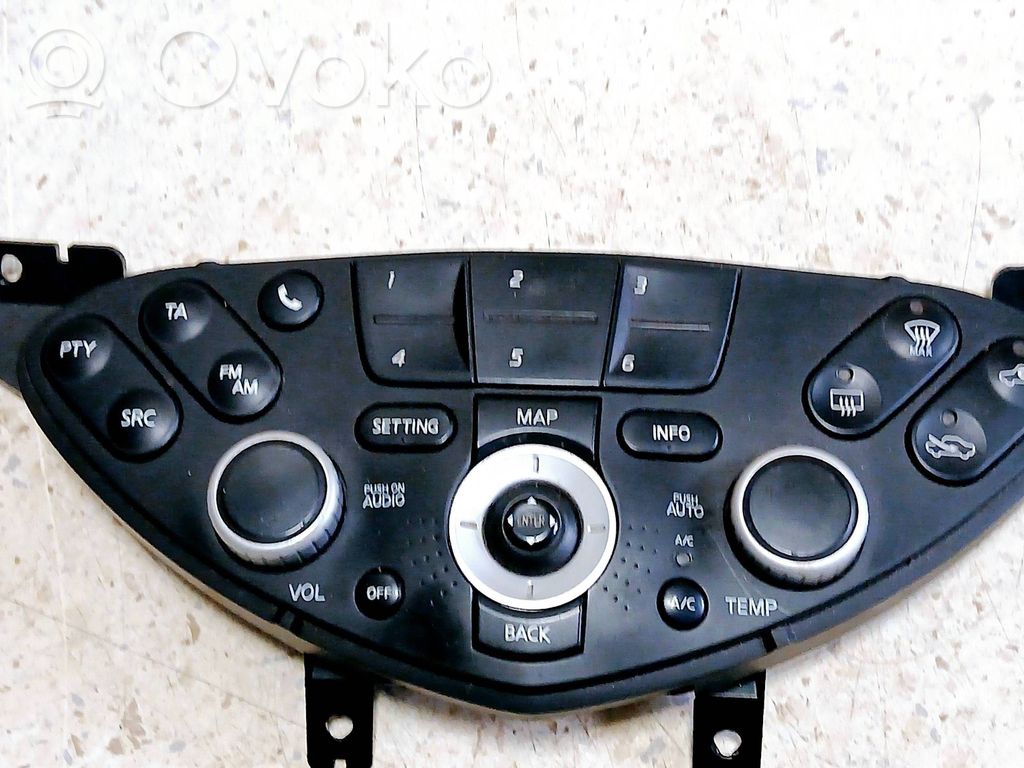 Nissan Primera Climate control unit 