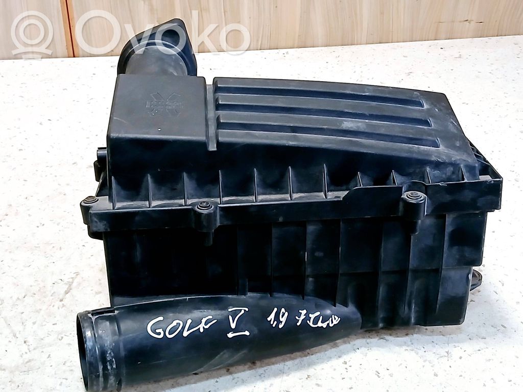 Volkswagen Golf V Obudowa filtra powietrza 