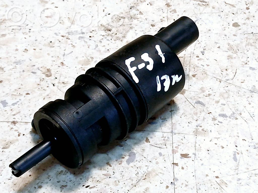 BMW 3 F30 F35 F31 Windscreen/windshield washer pump 
