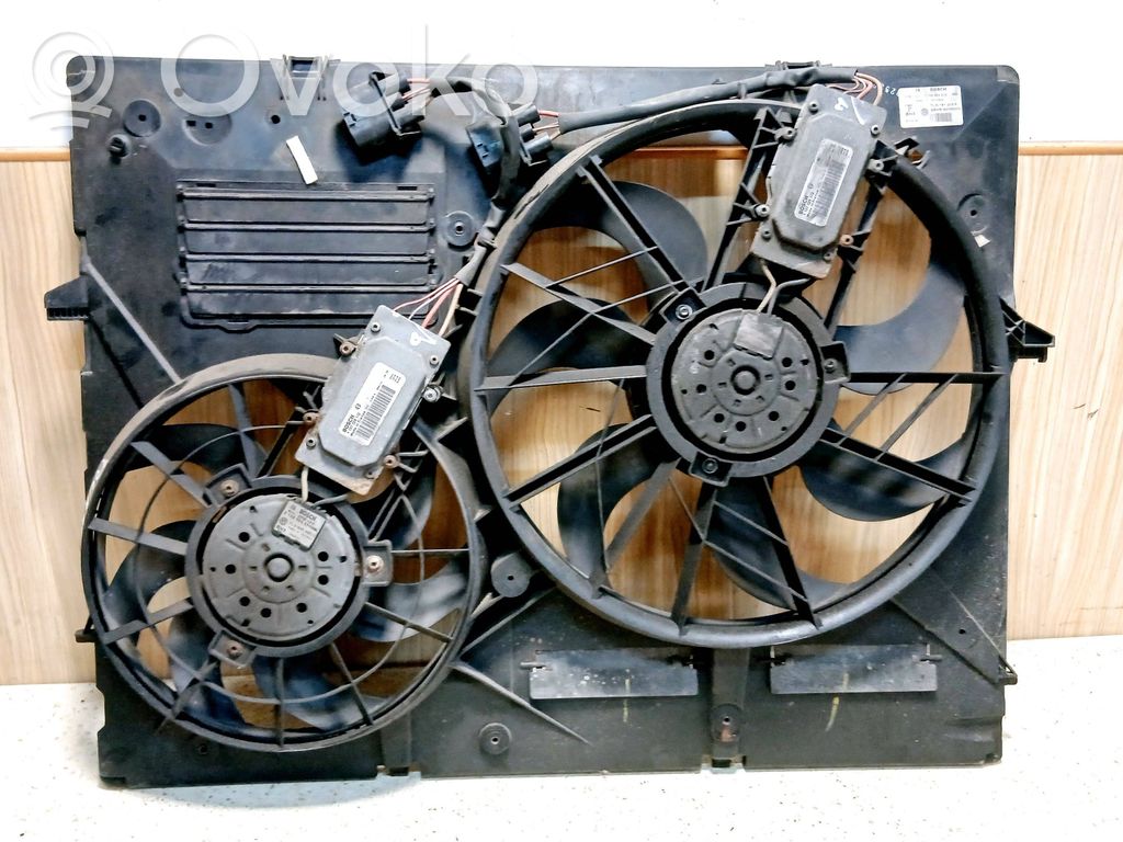 Volkswagen Touareg I Elektryczny wentylator chłodnicy 